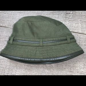 Orvis Bucket Hat NWOT Forest Green